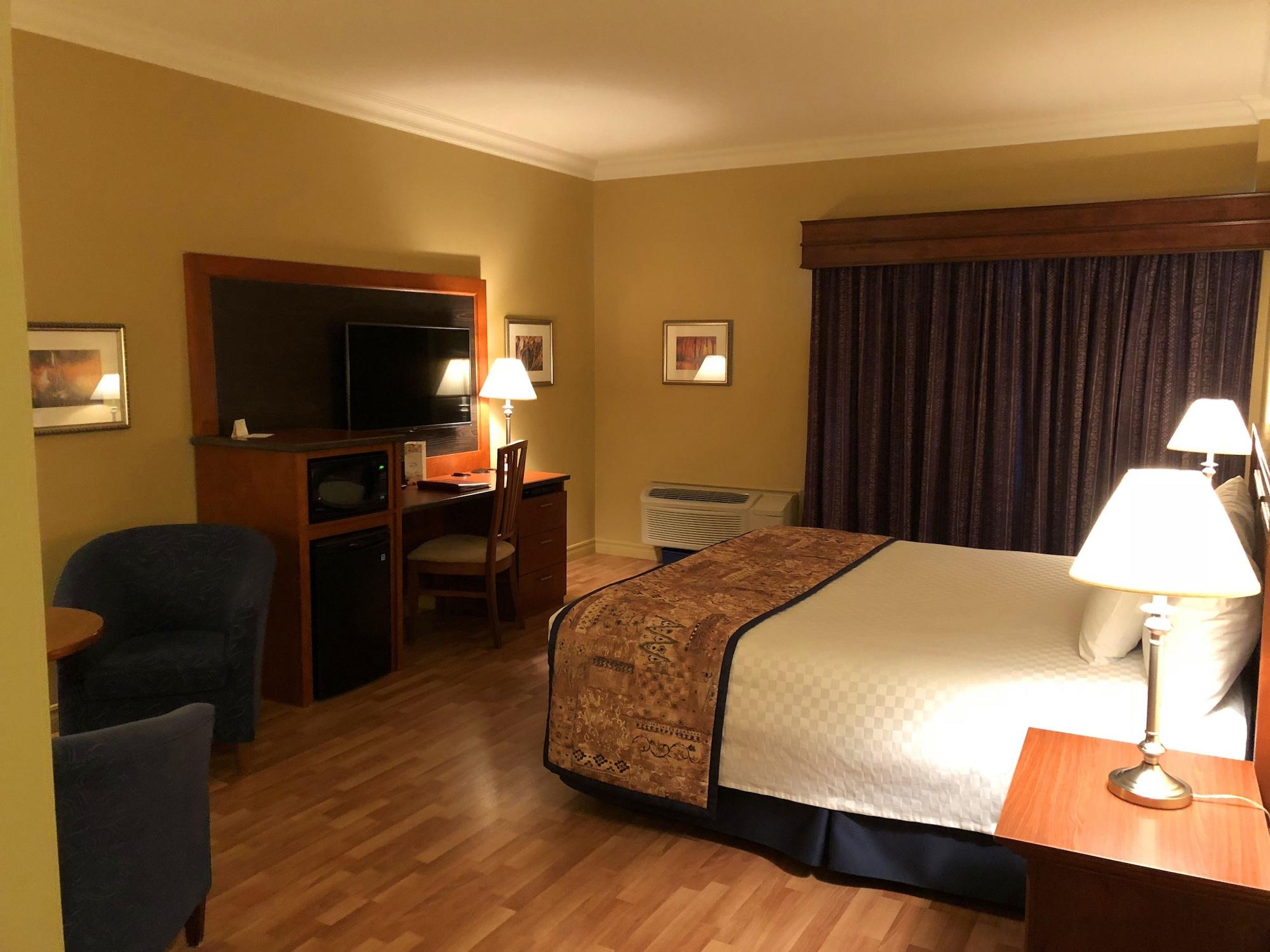 Hotel L'Oie Des Neiges Lévis Екстериор снимка