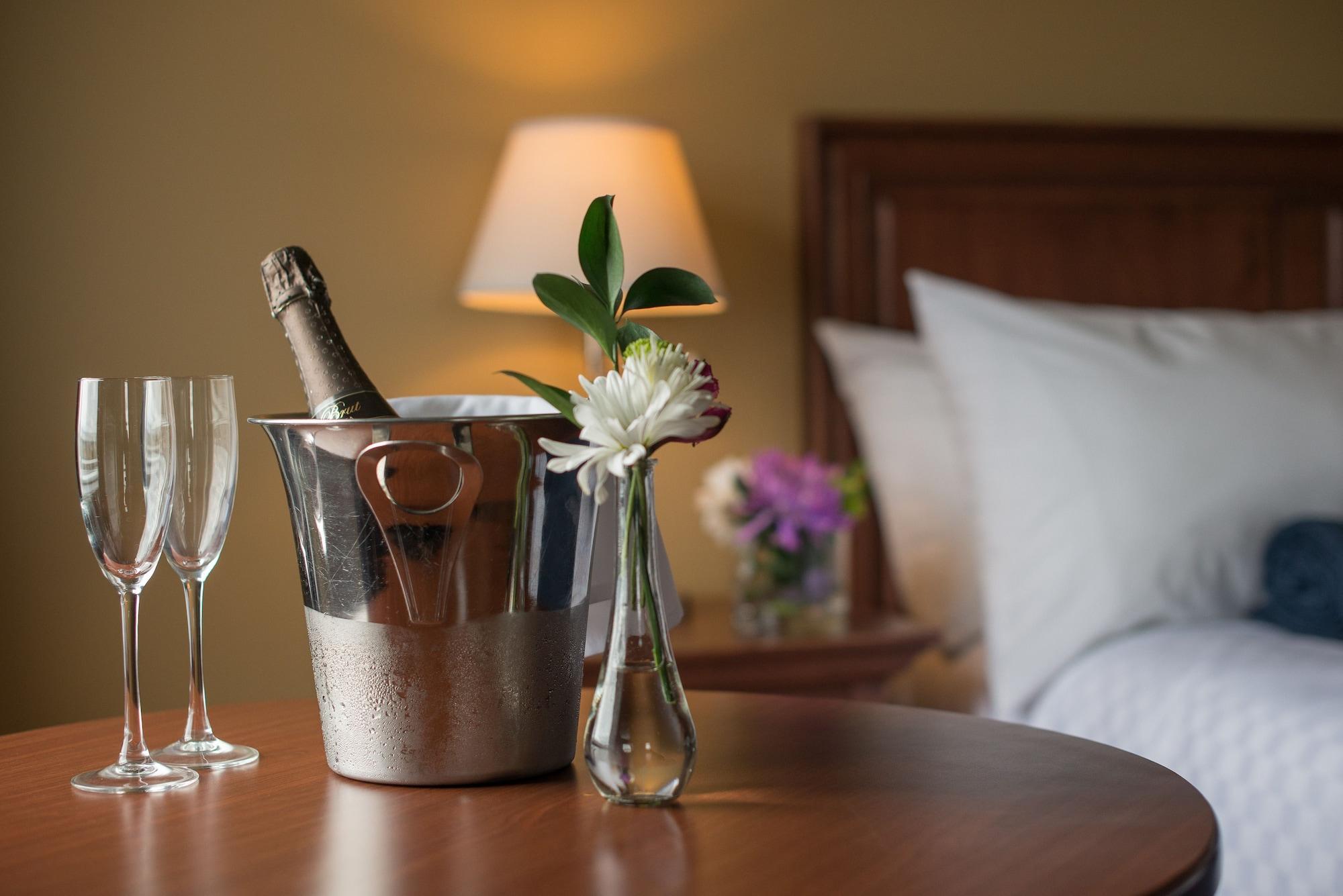 Hotel L'Oie Des Neiges Lévis Екстериор снимка
