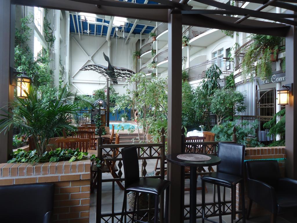 Hotel L'Oie Des Neiges Lévis Екстериор снимка