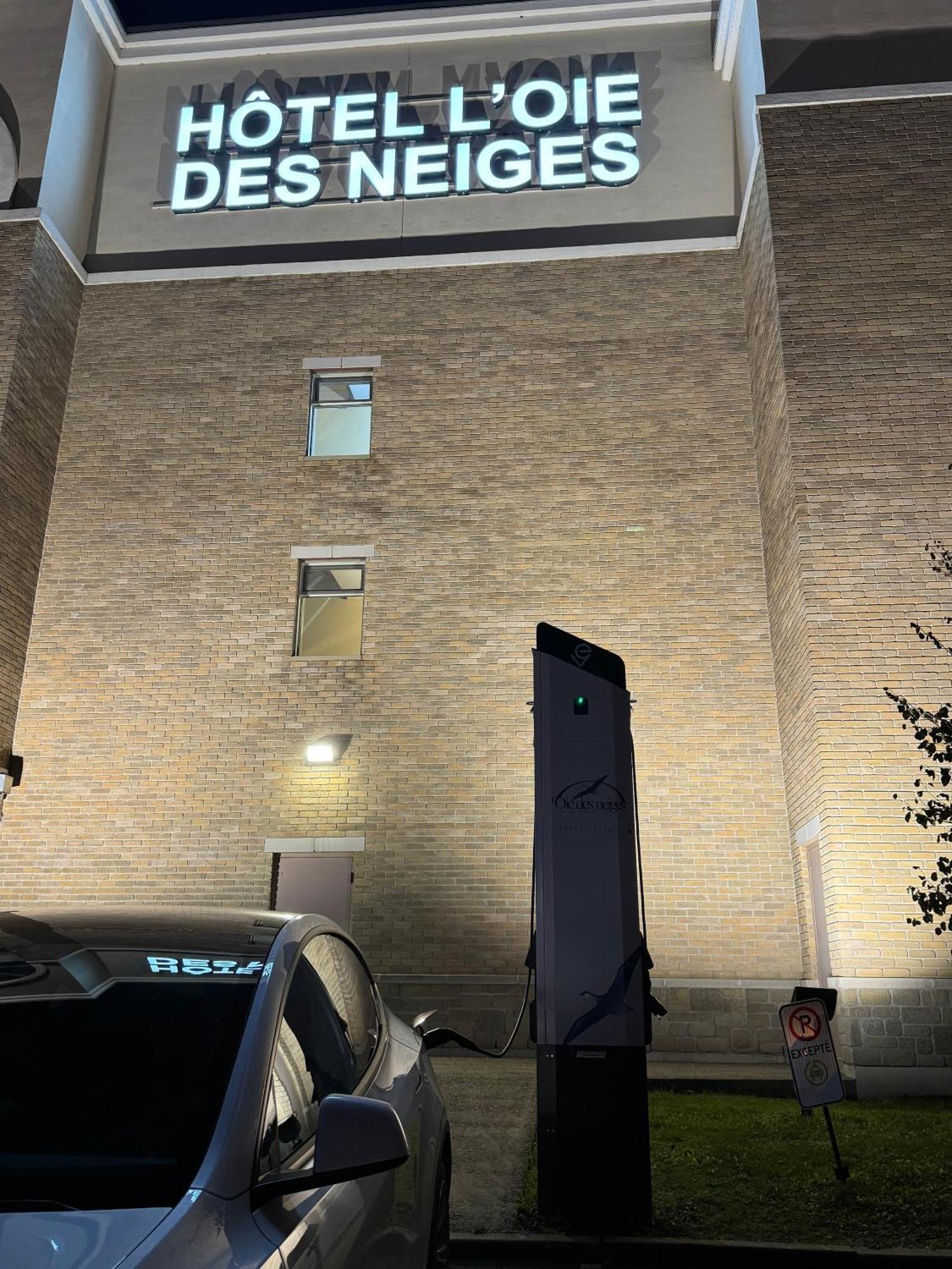 Hotel L'Oie Des Neiges Lévis Екстериор снимка