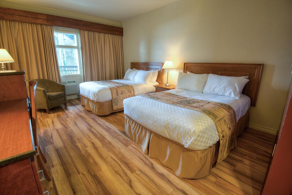 Hotel L'Oie Des Neiges Lévis Екстериор снимка