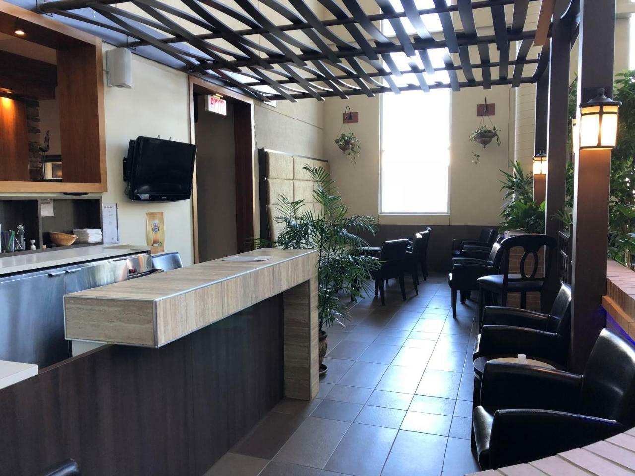 Hotel L'Oie Des Neiges Lévis Екстериор снимка